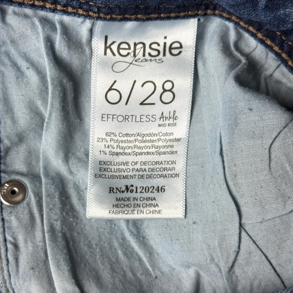 Kensie Effortless Ankle Mid Rise Distressed Blue Wash Skinny Jeans Size 6/28 - Picture 4 of 13